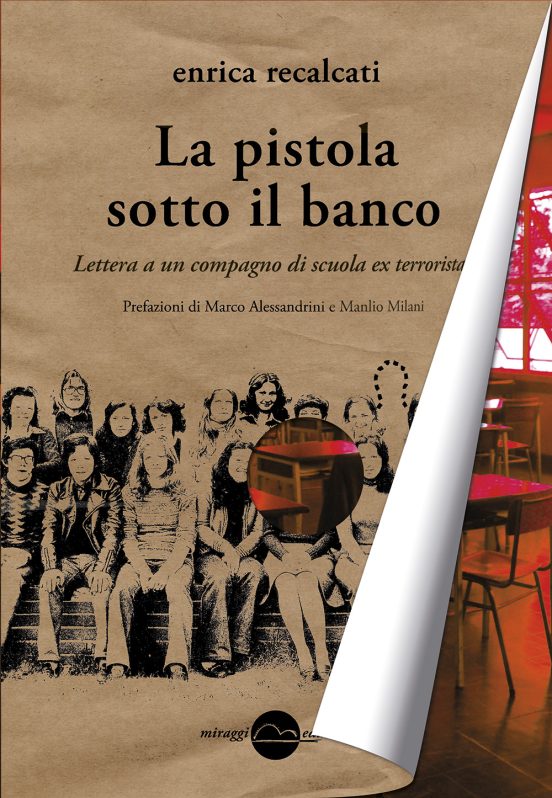 La pistola sotto il banco